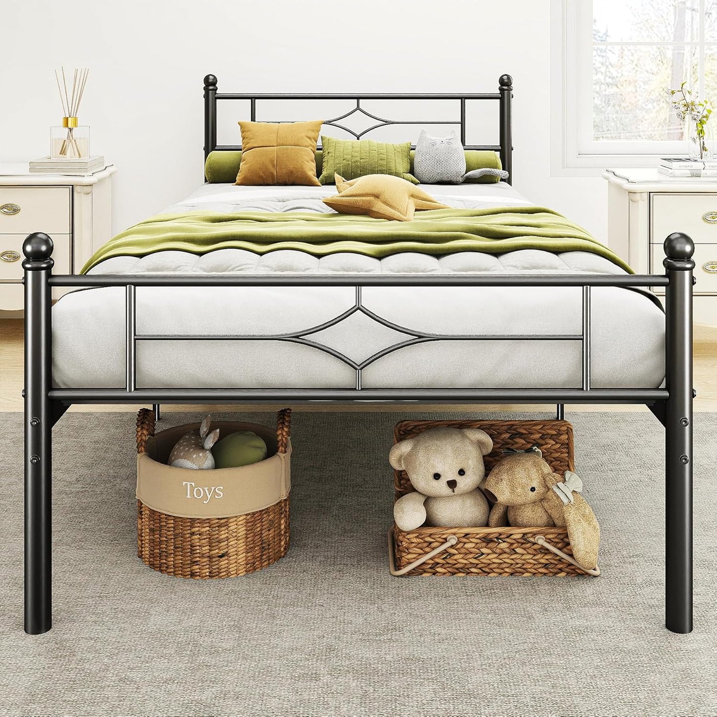 Adjustable bed frame queen with remote